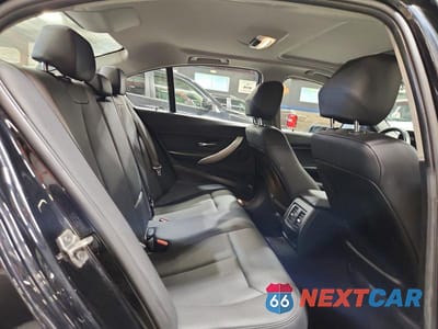 Zdjęcie 10 z 12 samochodu: 2017 BMW 320 XI VIN:WBA8A3C55HK691192 - miniatura