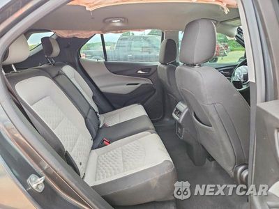 Zdjęcie 11 z 14 samochodu: 2019 CHEVROLET EQUINOX LS VIN:3GNAXHEV5KL370814 - miniatura