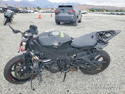 Trzecie zdjęcie samochodu z tyłu: 2015 YAMAHA YZFR6 C VIN:JYARJ16Y2FA008848 - miniatura