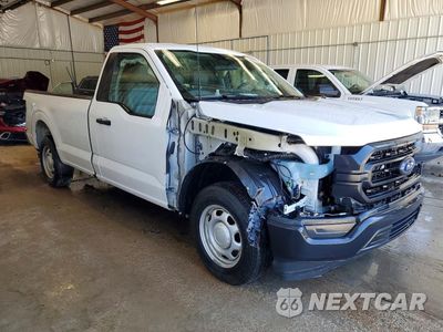 Czwarte zdjęcie samochodu z boku: 2022 FORD F150 VIN:1FTMF1CBXNKD83234 - miniatura