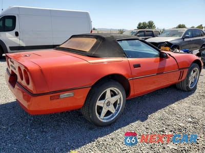 Trzecie zdjęcie samochodu z tyłu: 1988 CHEVROLET CORVETTE VIN:1G1YY3188J5118330 - miniatura