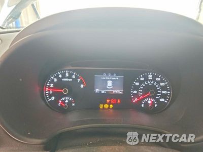 Zdjęcie 9 z 13 samochodu: 2022 KIA SOUL LX VIN:KNDJ23AU3N7829032 - miniatura