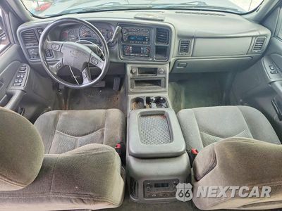 Zdjęcie 8 z 12 samochodu: 2005 CHEVROLET SILVERADO K1500 VIN:2GCEK13T851116943 - miniatura