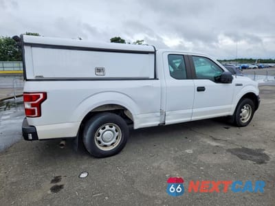 Trzecie zdjęcie samochodu z tyłu: 2018 FORD F150 SUPER CAB VIN:1FTEX1CB4JKF15853 - miniatura