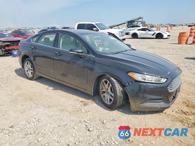 Czwarte zdjęcie samochodu z boku: 2015 FORD FUSION SE VIN:1FA6P0H75F5113886 - miniatura