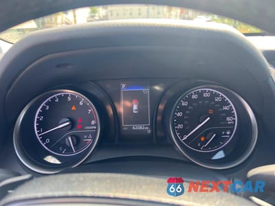 Zdjęcie 9 z 11 samochodu: 2021 TOYOTA CAMRY SE VIN:4T1G11AKXMU589392 - miniatura