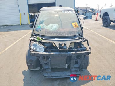 Piąte zdjęcie samochodu w środku: 2009 SMART FORTWO PURE VIN:WMEEJ31X99K245883 - miniatura