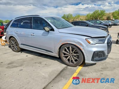 Czwarte zdjęcie samochodu z boku: 2020 AUDI SQ7 PRESTIGE VIN:WA1VWAF76LD013518 - miniatura