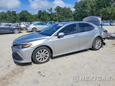 2021 TOYOTA CAMRY LE 4T1C11AK9MU455116 - główne zdjęcie licytacji z USA - miniatura