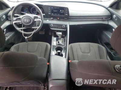 Zdjęcie 8 z 13 samochodu: 2023 HYUNDAI ELANTRA BLUE VIN:KMHLM4AJ9PU086228 - miniatura