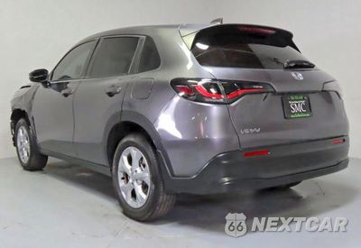 Czwarte zdjęcie samochodu z boku: 2024 HONDA HR-V LX VIN:3CZRZ1H32RM737142 - miniatura