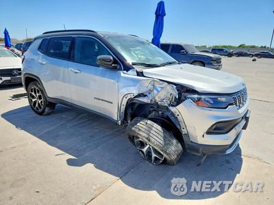 Czwarte zdjęcie samochodu z boku: 2025 JEEP COMPASS LIMITED VIN:3C4NJDCNXST622953 - miniatura