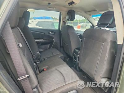 Zdjęcie 11 z 13 samochodu: 2017 DODGE JOURNEY SE VIN:3C4PDCABXHT560269 - miniatura