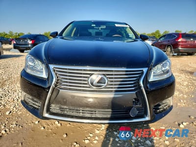Piąte zdjęcie samochodu w środku: 2014 LEXUS LS 460 VIN:JTHBL5EF3E5128896 - miniatura