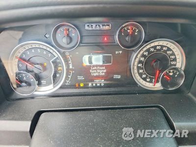 Zdjęcie 9 z 12 samochodu: 2019 RAM 1500 CLASSIC SLT VIN:1C6RR7LT6KS728562 - miniatura