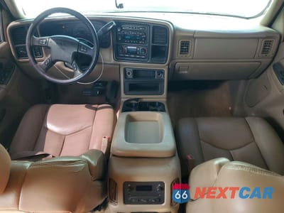 Zdjęcie 8 z 13 samochodu: 2006 GMC SIERRA K2500 HEAVY DUTY VIN:1GTHK23256F128634 - miniatura