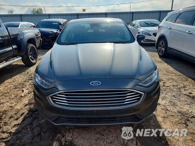 Piąte zdjęcie samochodu w środku: 2020 FORD FUSION SE VIN:3FA6P0HD3LR252333 - miniatura
