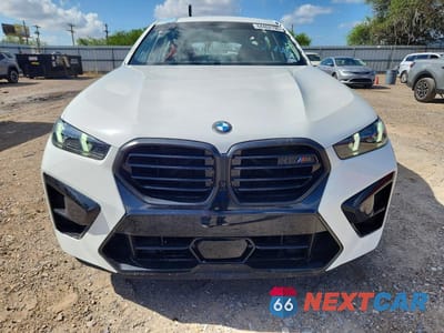 Piąte zdjęcie samochodu w środku: 2025 BMW X6 M COMPETITION VIN:5YM23ET04S9Z55429 - miniatura