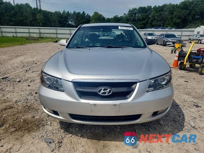 Piąte zdjęcie samochodu w środku: 2006 HYUNDAI SONATA GLS VIN:KMHEU46C16A110413 - miniatura