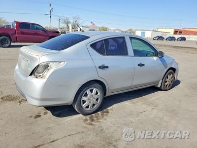 Trzecie zdjęcie samochodu z tyłu: 2016 NISSAN VERSA 1.6 S PLUS VIN:3N1CN7AP7GL825679 - miniatura
