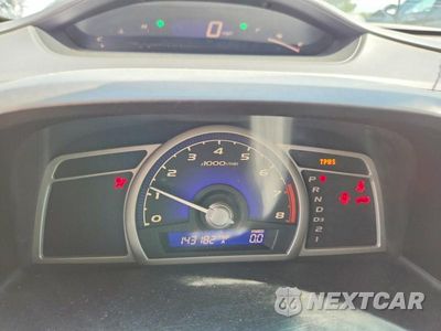 Zdjęcie 9 z 13 samochodu: 2010 HONDA CIVIC EX VIN:19XFA1F81AE058752 - miniatura