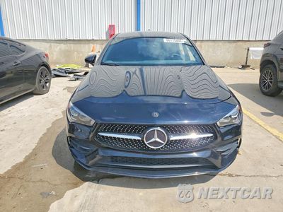 Piąte zdjęcie samochodu w środku: 2022 MERCEDES-BENZ CLA 250 4MATIC VIN:W1K5J4HB6NN281995 - miniatura