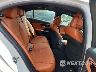Zdjęcie 10 z 12 samochodu: 2025 MERCEDES-BENZ C 300 VIN:W1KAF4GB3SR301383 - miniatura