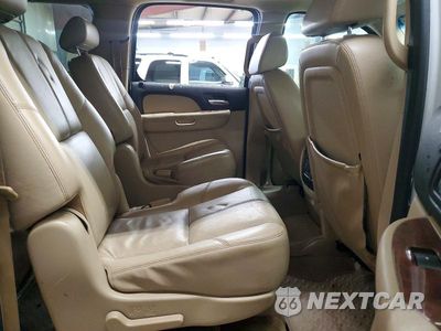 Zdjęcie 11 z 13 samochodu: 2008 CHEVROLET SUBURBAN K2500 VIN:3GNGK26K58G198201 - miniatura