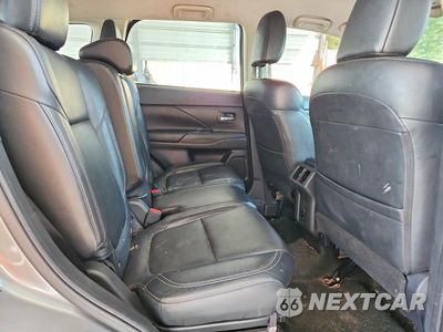 Zdjęcie 11 z 13 samochodu: 2020 MITSUBISHI OUTLANDER SE VIN:JA4AZ3A3XLZ021050 - miniatura