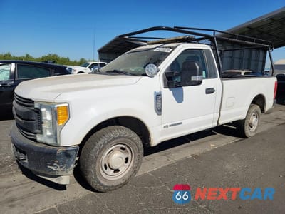 2017 FORD F350 SUPER DUTY 1FTRF3ATXHEC09826 - główne zdjęcie licytacji z USA - miniatura