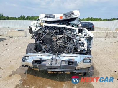 Piąte zdjęcie samochodu w środku: 2015 CHEVROLET SILVERADO K1500 LT VIN:1GCVKREC8FZ436574 - miniatura