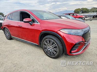 Czwarte zdjęcie samochodu z boku: 2026 MERCEDES-BENZ EQS SUV 550 4MATIC VIN:4JGDM4EB8TA037945 - miniatura