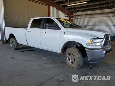 Czwarte zdjęcie samochodu z boku: 2018 RAM 3500 SLT VIN:3C63R3HL8JG249248 - miniatura