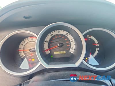 Zdjęcie 9 z 13 samochodu: 2015 TOYOTA TACOMA V6 VIN:5TFLU4EN7FX132802 - miniatura