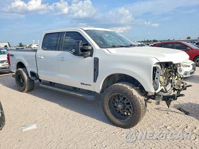 Czwarte zdjęcie samochodu z boku: 2024 FORD F250 SUPER DUTY VIN:1FT8W2BT2RED75442 - miniatura