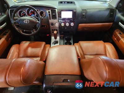 Zdjęcie 8 z 12 samochodu: 2010 TOYOTA TUNDRA DOUBLE CAB LIMITED VIN:5TFBY5F19AX157694 - miniatura