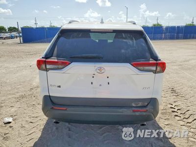 Zdjęcie 6 z 13 samochodu: 2022 TOYOTA RAV4 XLE VIN:2T3W1RFV4NW188958 - miniatura