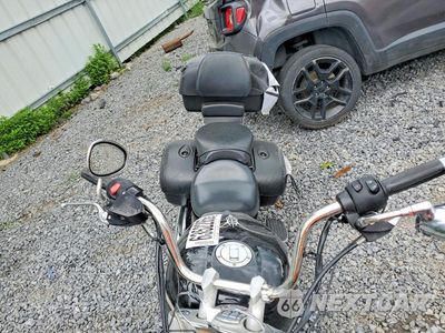 Piąte zdjęcie samochodu w środku: 2009 VICTORY MOTORCYCLES KINGPIN TOURING VIN:5VPCD26D993001653 - miniatura