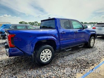 Trzecie zdjęcie samochodu z tyłu: 2025 TOYOTA TACOMA SR5 VIN:3TMLB5JN9SM119583 - miniatura