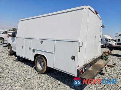 Drugie zdjęcie samochodu z przodu: 2021 CHEVROLET EXPRESS G3500 VIN:1GB3GRF7XM1214953 - miniatura
