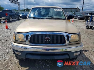 Piąte zdjęcie samochodu w środku: 2002 TOYOTA TACOMA DOUBLE CAB PRERUNNER VIN:5TEGM92N72Z112541 - miniatura