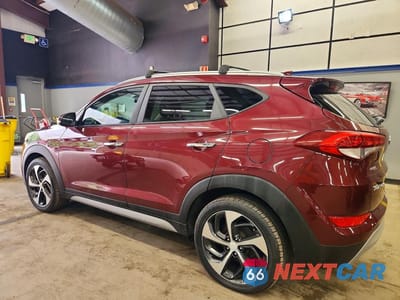 Drugie zdjęcie samochodu z przodu: 2017 HYUNDAI TUCSON LIMITED VIN:KM8J3CA20HU309495 - miniatura