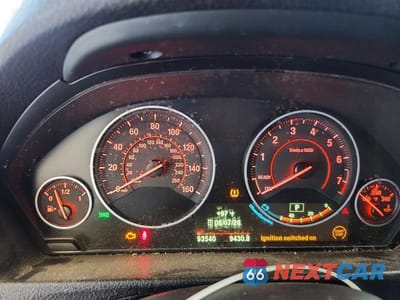 Zdjęcie 9 z 12 samochodu: 2015 BMW 335 XI VIN:WBA3B9G50FNR93070 - miniatura