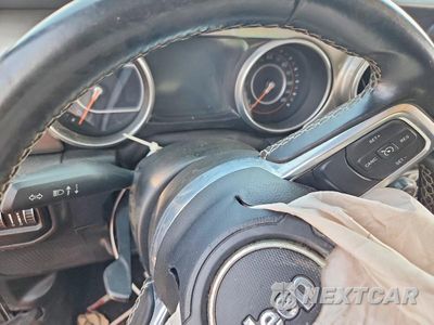 Zdjęcie 9 z 12 samochodu: 2020 JEEP WRANGLER UNLIMITED SAHARA VIN:1C4HJXEN1LW280669 - miniatura
