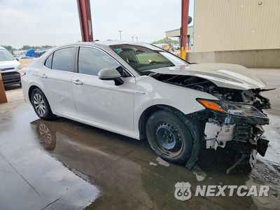 Czwarte zdjęcie samochodu z boku: 2019 TOYOTA CAMRY LE VIN:4T1B31HK1KU508772 - miniatura