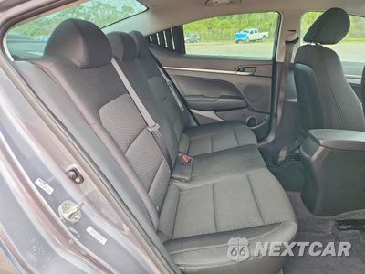 Zdjęcie 10 z 12 samochodu: 2019 HYUNDAI ELANTRA SE VIN:KMHD74LF6KU871724 - miniatura