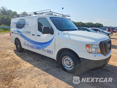 Czwarte zdjęcie samochodu z boku: 2016 NISSAN NV 1500 S VIN:1N6BF0KM5GN806837 - miniatura