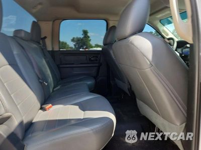 Zdjęcie 10 z 13 samochodu: 2017 RAM 2500 ST VIN:3C6TR5CT3HG704116 - miniatura