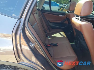 Zdjęcie 11 z 13 samochodu: 2013 BMW X1 XDRIVE28I VIN:WBAVL1C59DVR82045 - miniatura