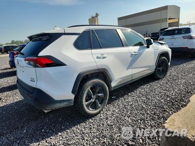 Trzecie zdjęcie samochodu z tyłu: 2019 TOYOTA RAV4 HYBRID XLE VIN:JTMRWRFV0KD018667 - miniatura